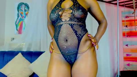 minah online show from February 2, 8:18 pm