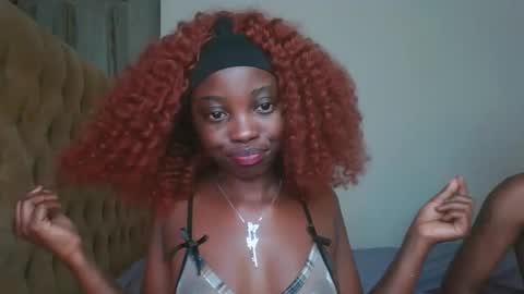 Snapshot of sexy_mistress5 chatting on March 24, 2:05 am sexy online show from March 24, 2:05 am