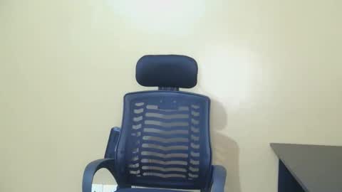 sexy_moh1 online show from November 9, 8:40 pm