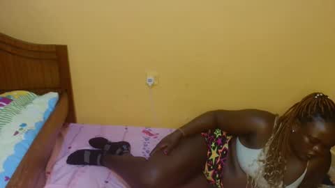 lina online show from January 9, 7:00 am