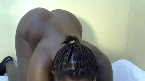 Snapshot of sexy_naila2 chatting on March 14, 8:36 pm sexy_naila2 online show from March 14, 8:36 pm