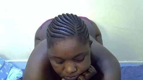 Snapshot of sexy_naila2 chatting on April 8, 11:16 pm sexy_naila2 online show from April 8, 11:16 pm