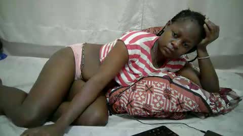 Snapshot of sexy_nanah chatting on May 30, 1:41 pm sexy_nanah online show from May 30, 1:41 pm
