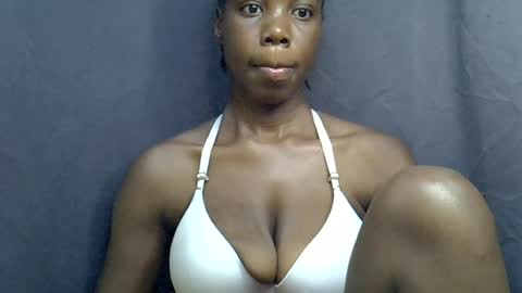 sexy_peach4 online show from June 26, 11:09 pm