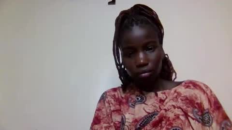 Snapshot of sexy_petittie chatting on September 12, 9:37 pm sexy_petittie online show from September 12, 9:37 pm