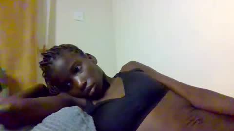 Snapshot of sexy_petittie chatting on September 20, 2:56 am sexy_petittie online show from September 20, 2:56 am