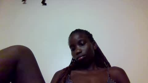 Snapshot of sexy_petittie chatting on September 23, 7:06 pm sexy_petittie online show from September 23, 7:06 pm