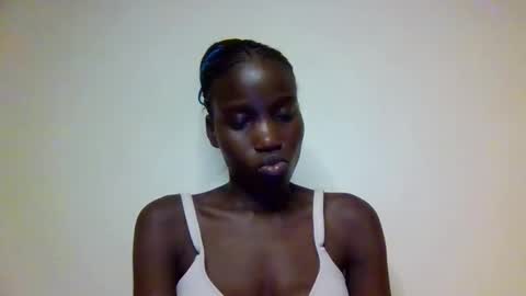 Snapshot of sexy_petittie chatting on October 14, 7:03 pm sexy_petittie online show from October 14, 7:03 pm