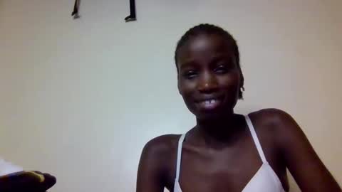Snapshot of sexy_petittie chatting on November 1, 7:05 pm sexy_petittie online show from November 1, 7:05 pm