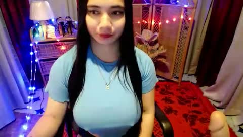 angela online show from June 4, 7:03 am