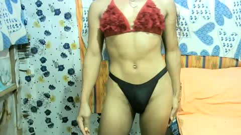 Snapshot of sexy_scarlet69 chatting on June 23, 1:03 am scarlet online show from June 23, 1:03 am