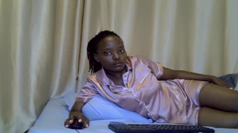 shay online show from February 4, 3:12 am