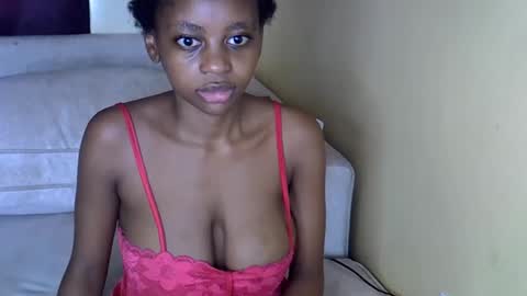 Snapshot of sexy_short chatting on April 26, 5:49 am Janet online show from April 26, 5:49 am