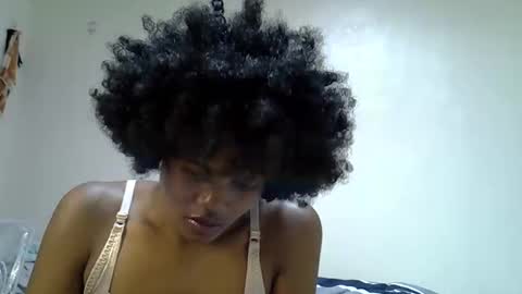 sexy_vero01 online show from June 8, 1:44 pm