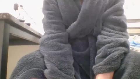 Snapshot of sexy_white_daddy chatting on September 21, 9:22 am Daddy online show from September 21, 9:22 am