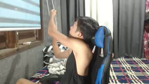 Snapshot of sexy_yesha chatting on March 31, 10:04 am sexy_yesha online show from March 31, 10:04 am