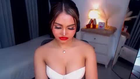 YOUR MISTRESS GODDESSS ADRIANA online show from January 16, 5:32 am