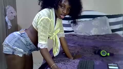 sexyafricana33 online show from February 6, 8:56 pm