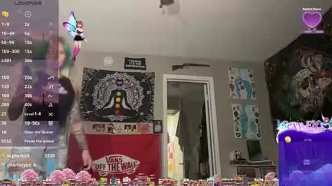Ollie online show from July 13, 3:04 pm
