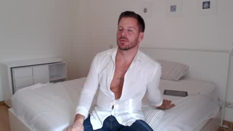 sexyandmarried online show from December 2, 11:01 am