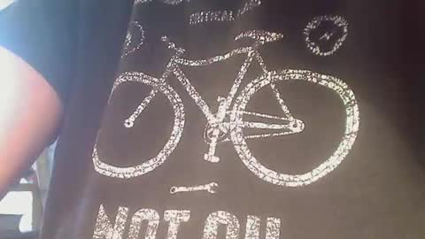 Snapshot of sexyandrew chatting on February 1, 2:04 pm sexyndrew online show from February 1, 2:04 pm