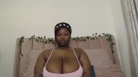 Angie online show from September 18, 11:07 pm