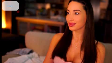 Sandra online show from February 25, 7:25 pm