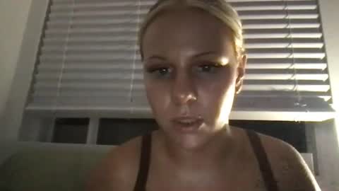 sexyasskay1 online show from February 10, 8:40 am