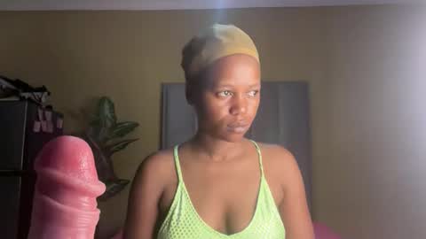 sexyasszeeee online show from January 5, 5:27 pm