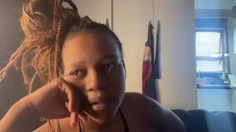 sexyasszeeee online show from February 21, 8:15 am