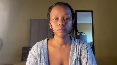 sexyasszeeee online show from June 13, 10:35 am