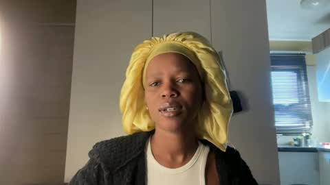 sexyasszeeee online show from June 29, 8:31 am