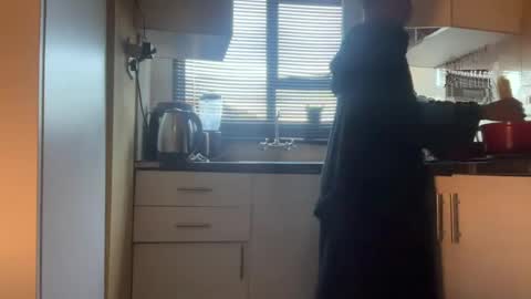 sexyasszeeee online show from July 16, 10:54 am