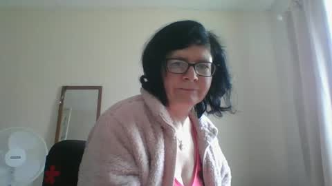 sexymilfy online show from March 11, 12:39 pm