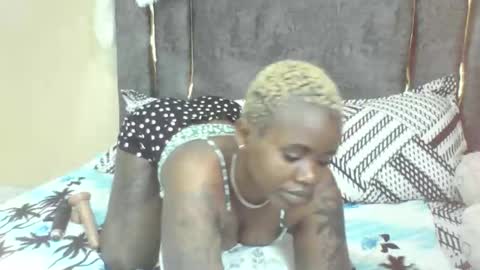 sexybabyface555 online show from November 1, 1:46 pm