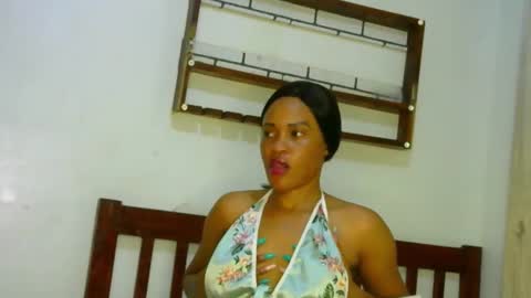 Snapshot of sexybaddie_ chatting on November 30, 5:50 pm Lisa online show from November 30, 5:50 pm