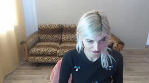 sexybeatriice online show from January 2, 10:26 am