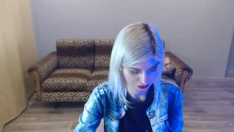 sexybeatriice online show from January 16, 1:25 pm