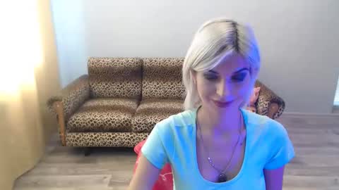 sexybeatriice online show from September 27, 6:51 am