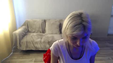 sexybeatriice online show from June 11, 6:33 am