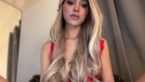 Snapshot of sexybite1 chatting on August 5, 11:02 am Seraphina Blaze online show from August 5, 11:02 am