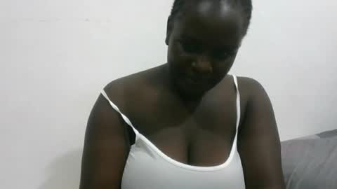 sexyblackgal10 online show from June 14, 5:15 pm