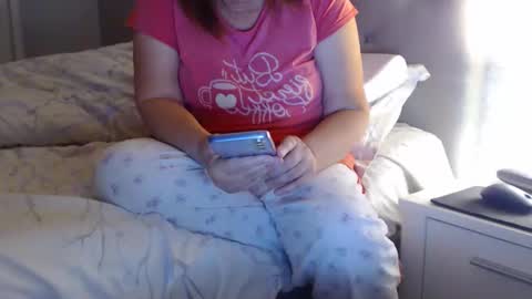 Sexyblonde4u58 online show from December 15, 4:29 am