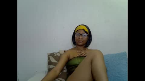 sexyboobs16 online show from October 9, 8:51 pm