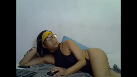 sexyboobs16 online show from October 12, 12:20 am