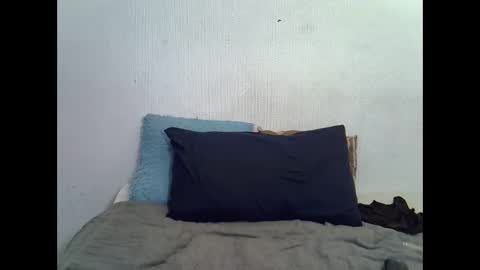 sexyboobs16 online show from October 17, 8:33 pm