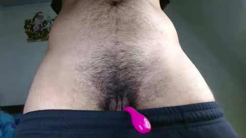 Snapshot of sexyboy_bigclit chatting on February 16, 11:01 pm Iker online show from February 16, 11:01 pm