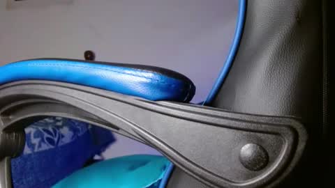 Snapshot of sexyboy_bigclit chatting on March 23, 4:00 pm Iker online show from March 23, 4:00 pm