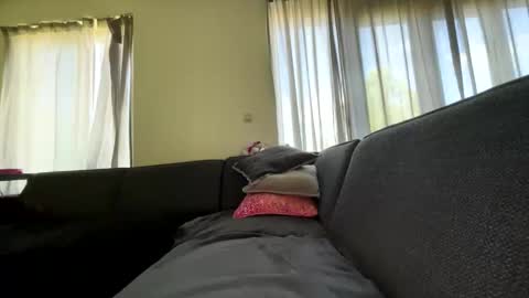 Snapshot of sexybutt52 chatting on May 11, 8:09 am sexybutt52 online show from May 11, 8:09 am