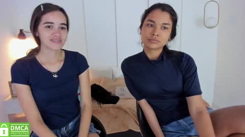 chanell and yina online show from December 10, 3:55 pm